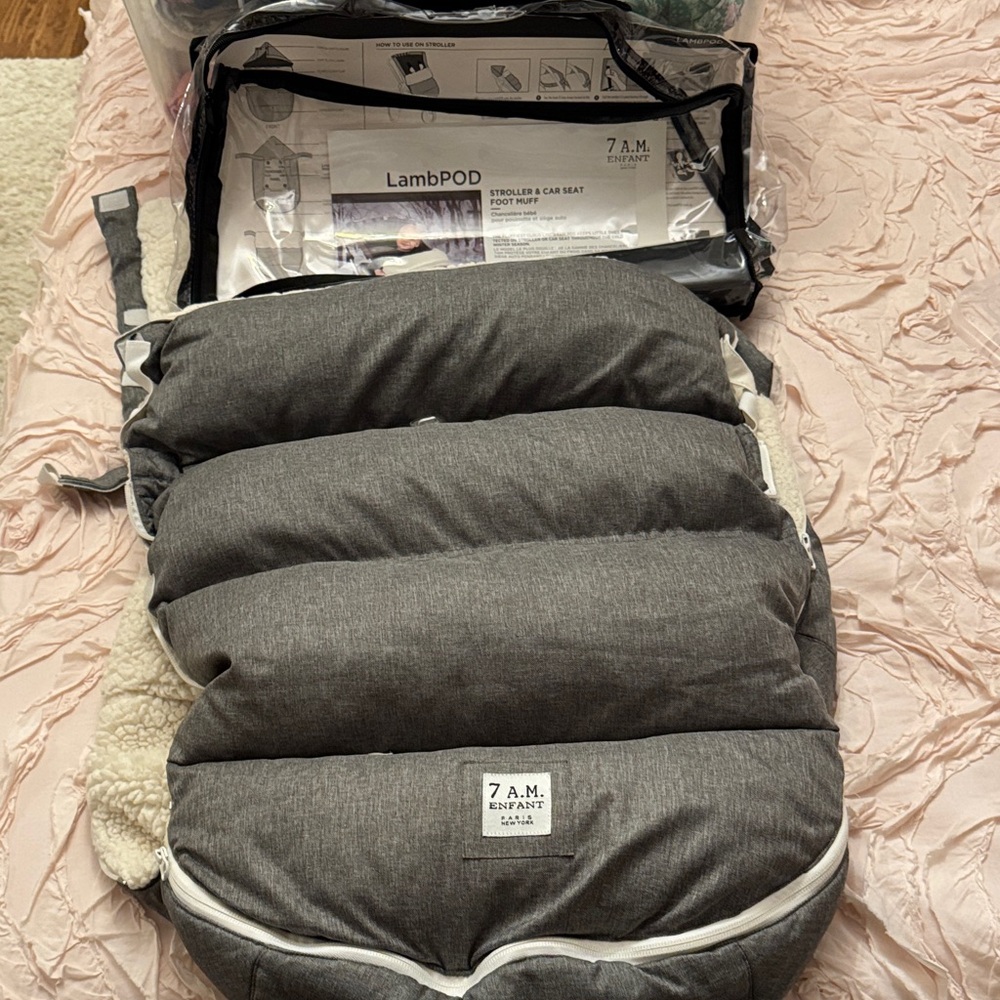 7 A.M. Enfant Cozy LambPOD Stroller Cover - Charcoal